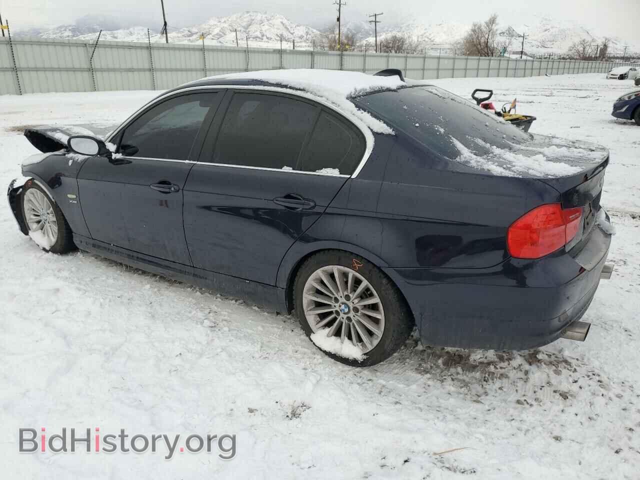 2009 BMW 3 SERIES - VIN: WBAPL33599A515663 - Фото 2