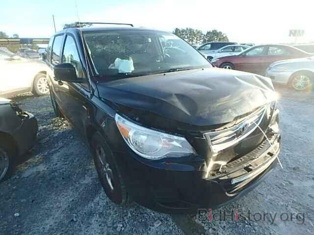 Photo 2V4RW3DG4BR636479 - VOLKSWAGEN ROUTAN 2011