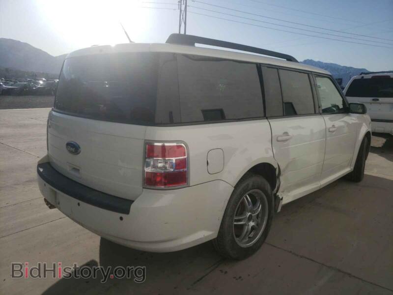 2010 Ford FLEX (VIN 2FMGK5BCXABA74342) — фото 4 из 10