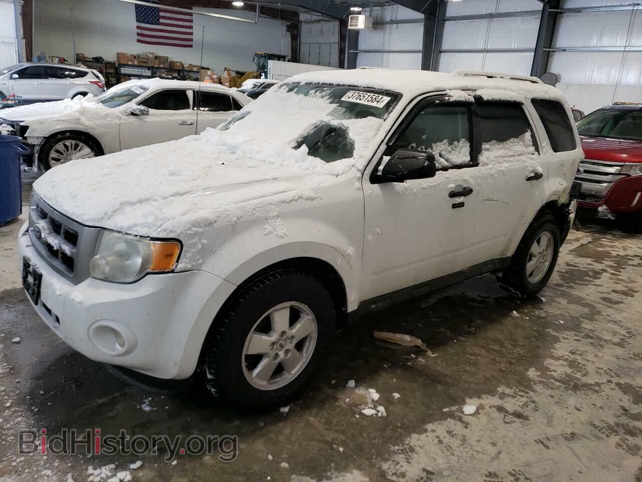 Фотография 1FMCU0D72BKB74700 - FORD ESCAPE 2011