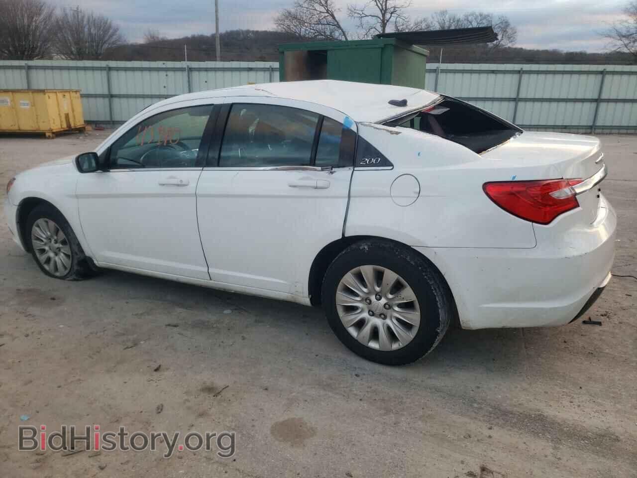 2014 CHRYSLER 200 - VIN: 1C3CCBAB6EN210794 - Фото 2