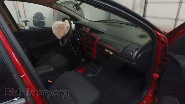 2004 Dodge NEON (VIN 1B3ES56C84D646885) — фото 5 из 10