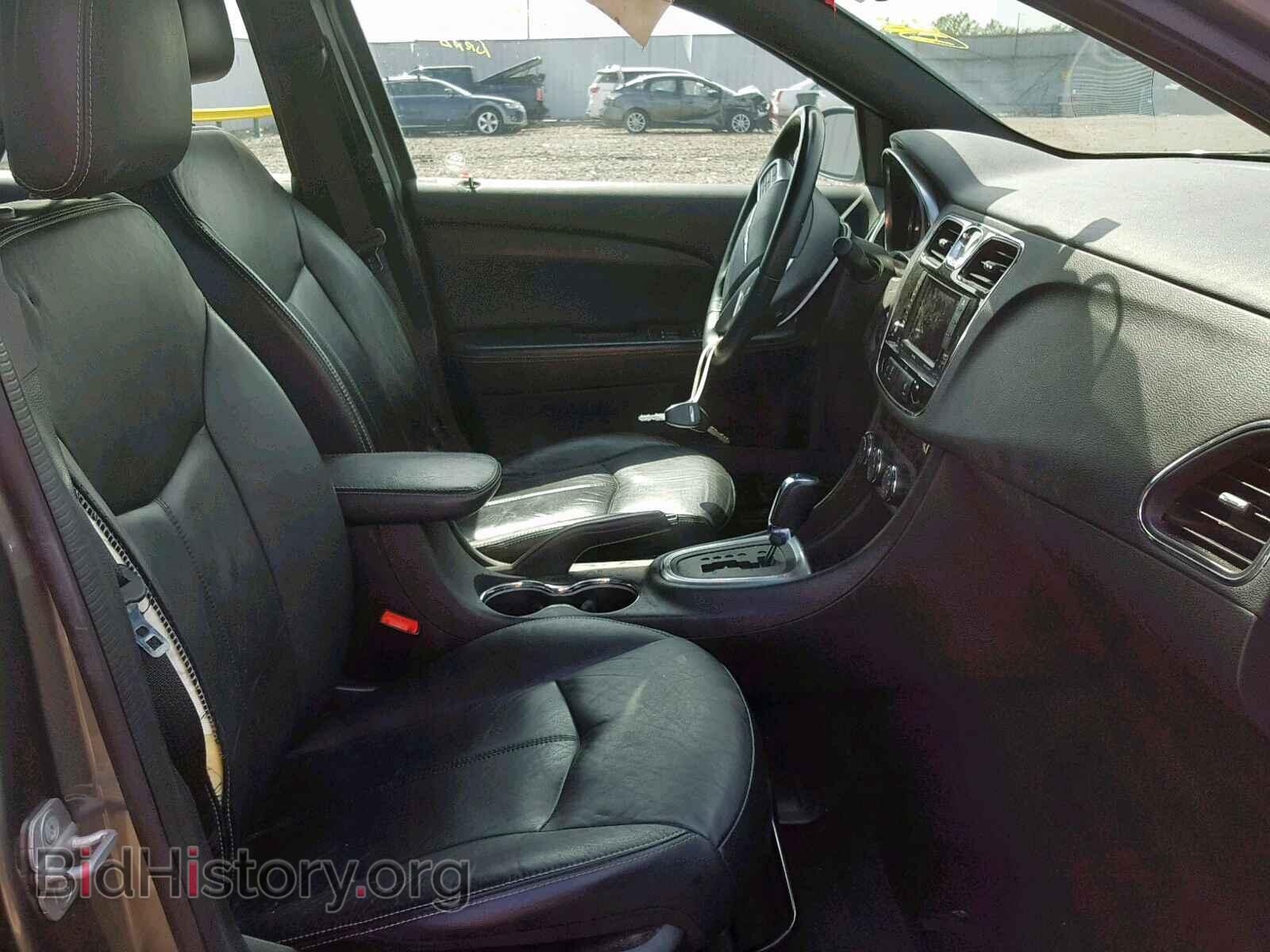2012 CHRYSLER 200 - VIN: 1C3CCBCB2CN258030 - Photo 5