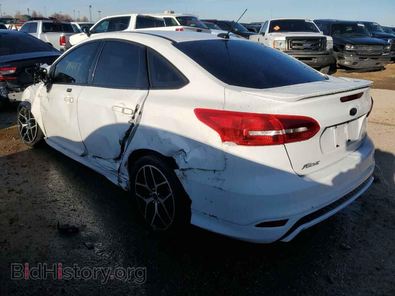 2016 FORD FOCUS - VIN: 1FADP3F23GL354424 - Фото 2