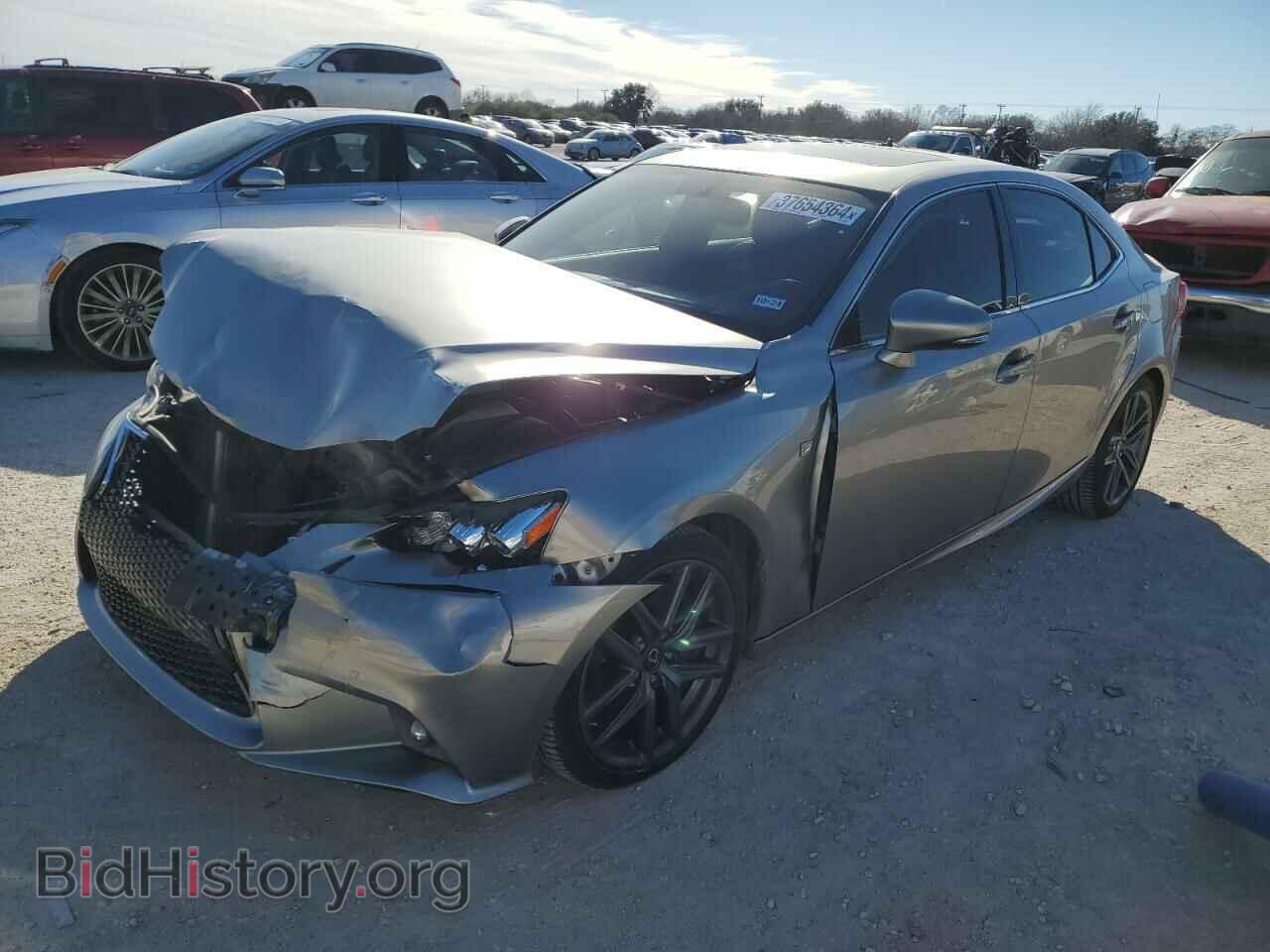 Photo JTHCE1D23G5012509 - LEXUS IS 2016