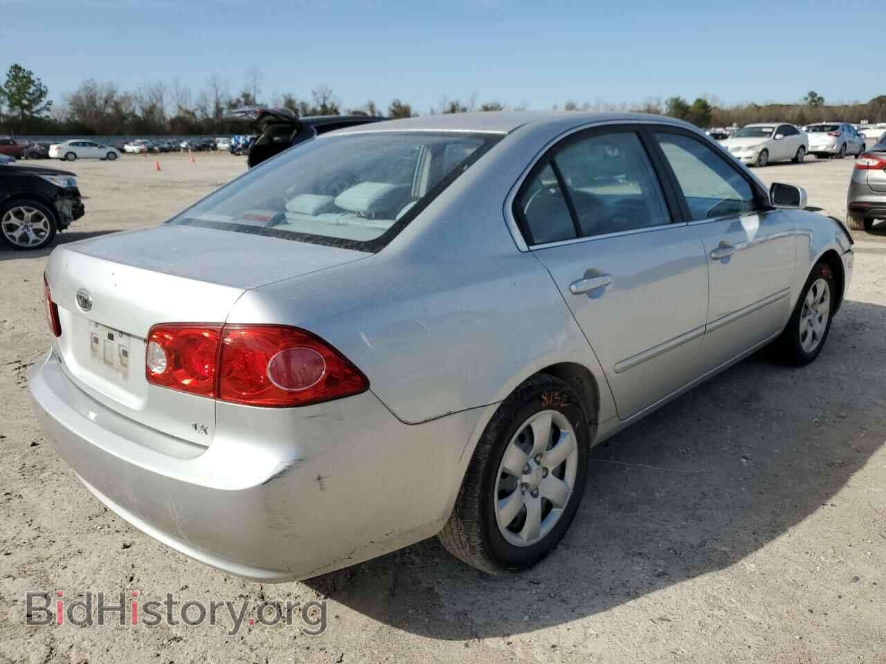 2008 KIA OPTIMA - VIN: KNAGE123985217619 - Фото 3