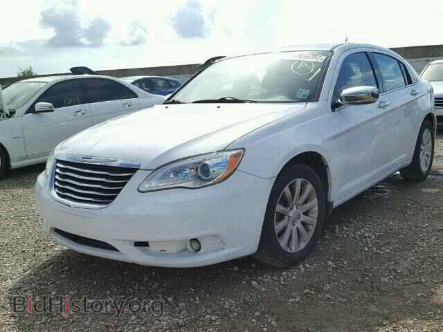 2014 CHRYSLER 200 - VIN: 1C3CCBCG3EN158677 - Фото 2