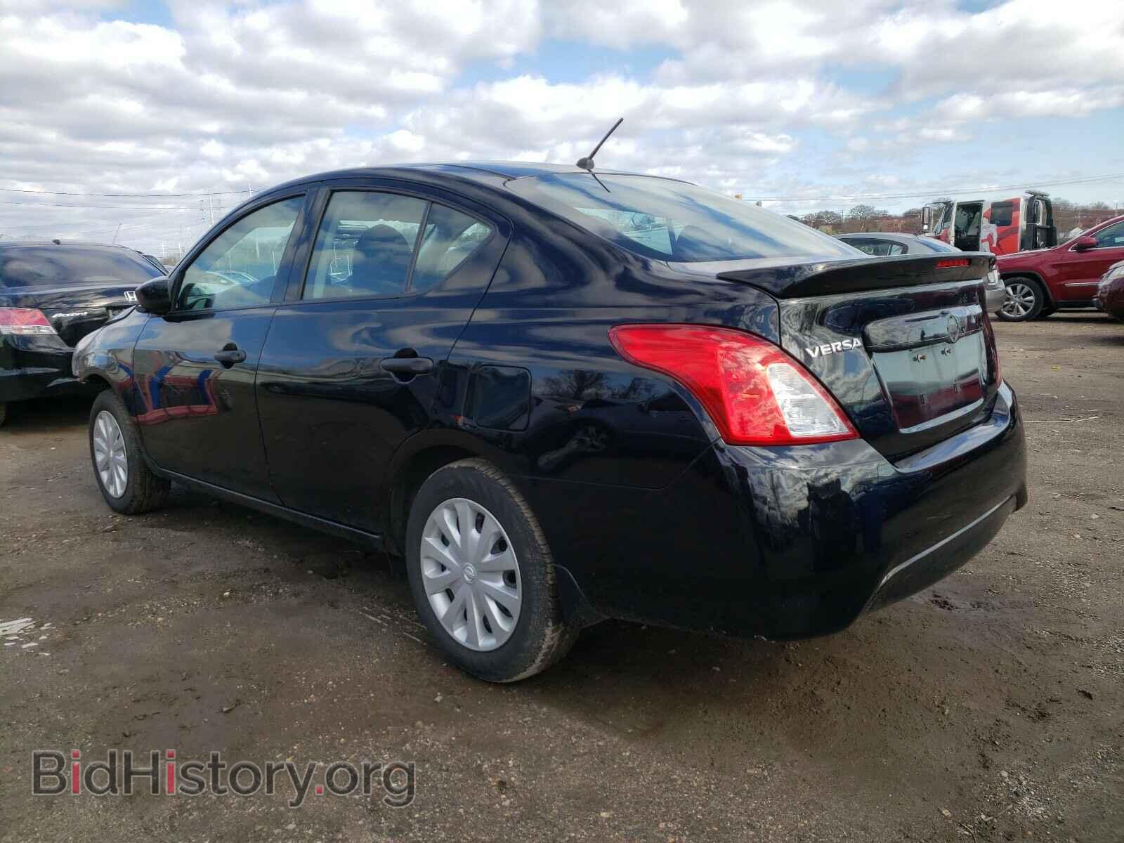 2017 NISSAN VERSA - VIN: 3N1CN7AP6HL856410 - Фото 3