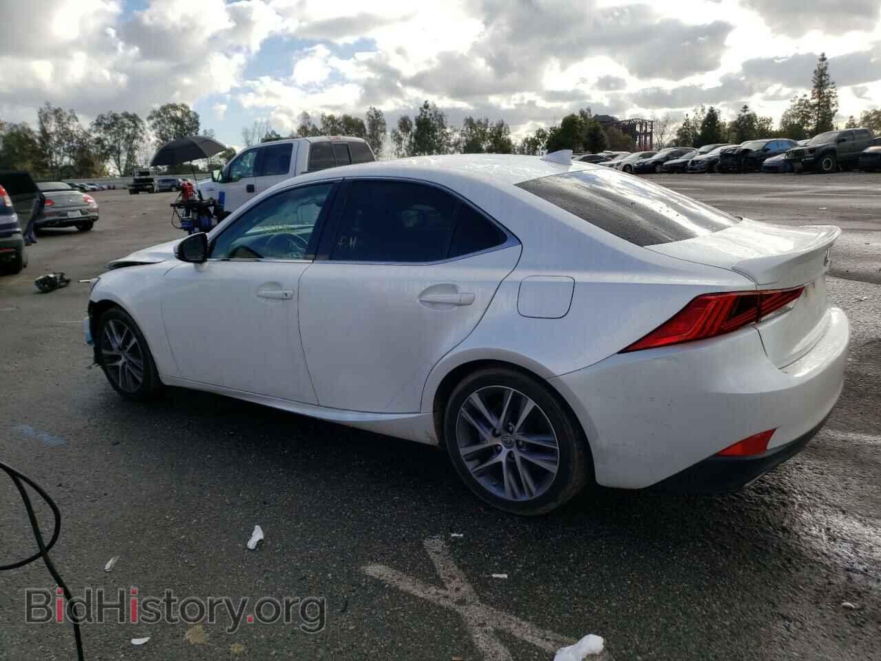 2018 LEXUS IS - VIN: JTHBA1D20J5080331 - Фото 2