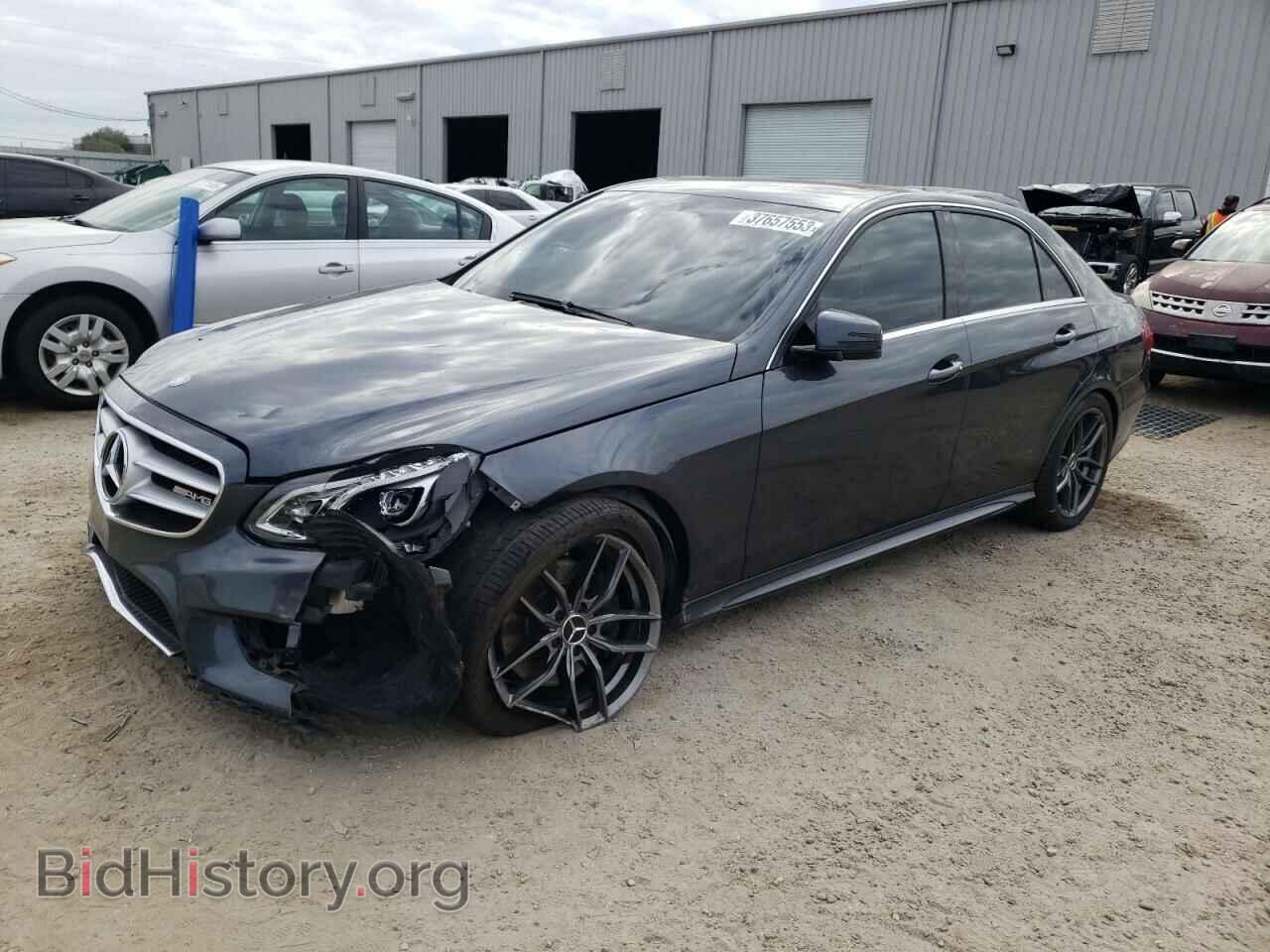 Photo WDDHF5KB5EA944963 - MERCEDES-BENZ E-CLASS 2014