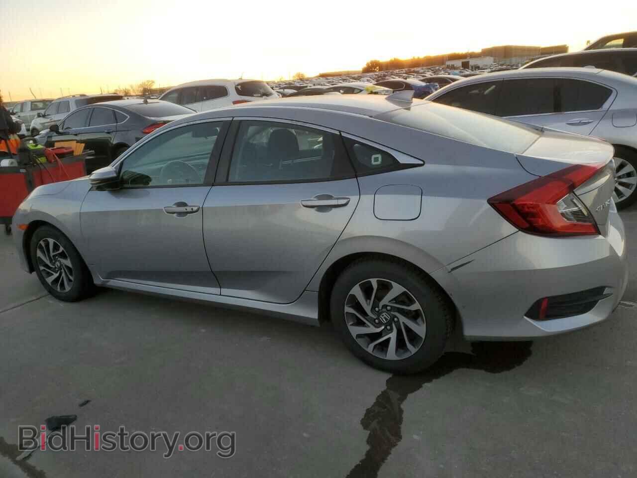 2017 HONDA CIVIC - VIN: 19XFC2F7XHE072053 - Photo 2