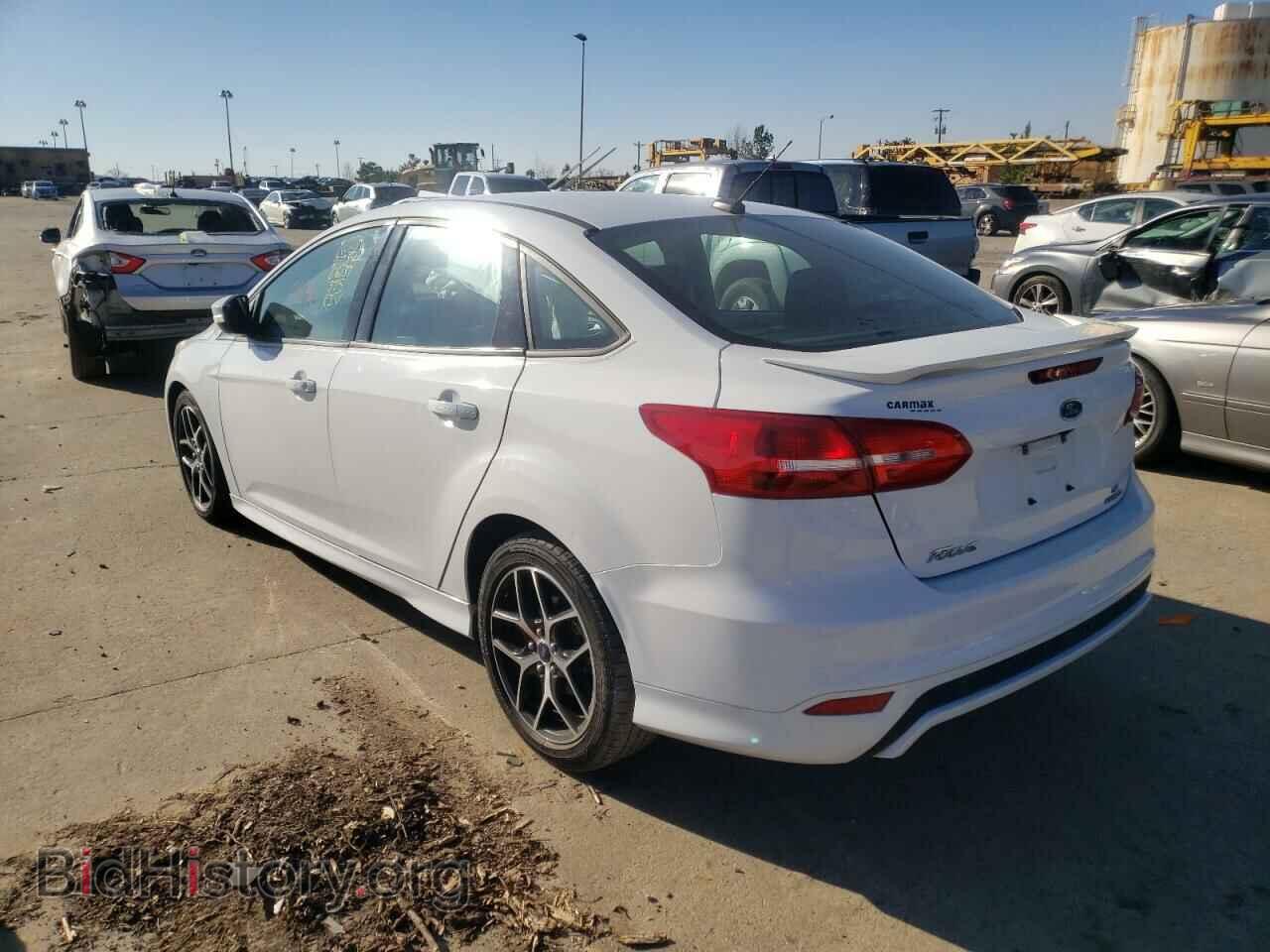 2016 FORD FOCUS - VIN: 1FADP3F25GL219722 - Фото 3