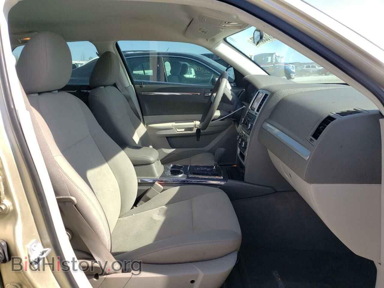 2010 CHRYSLER 300 - VIN: 2C3CA4CD0AH209675 - Фото 5