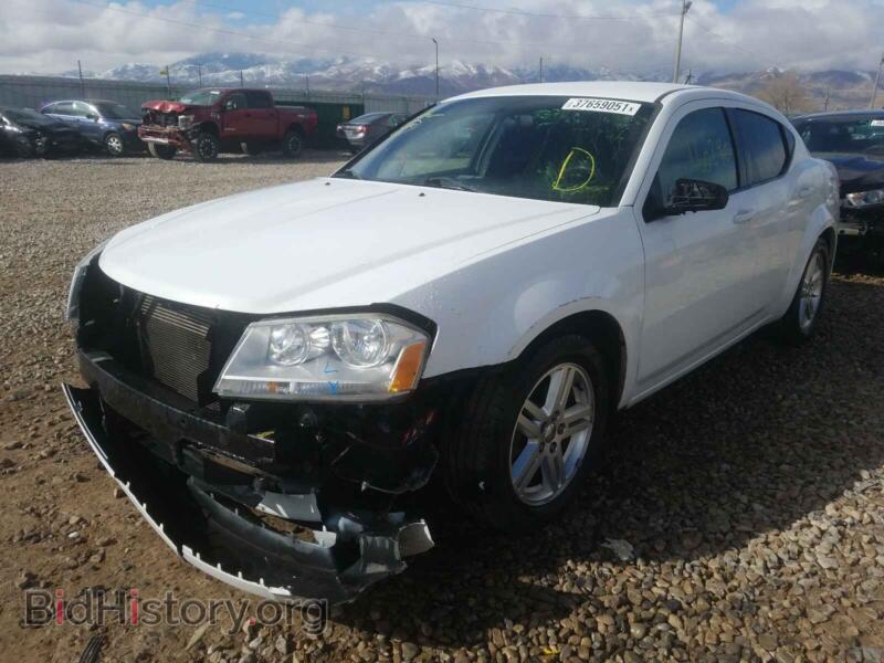2011 Dodge AVENGER (VIN 1B3BD1FB7BN583637) — photo 2 of 10