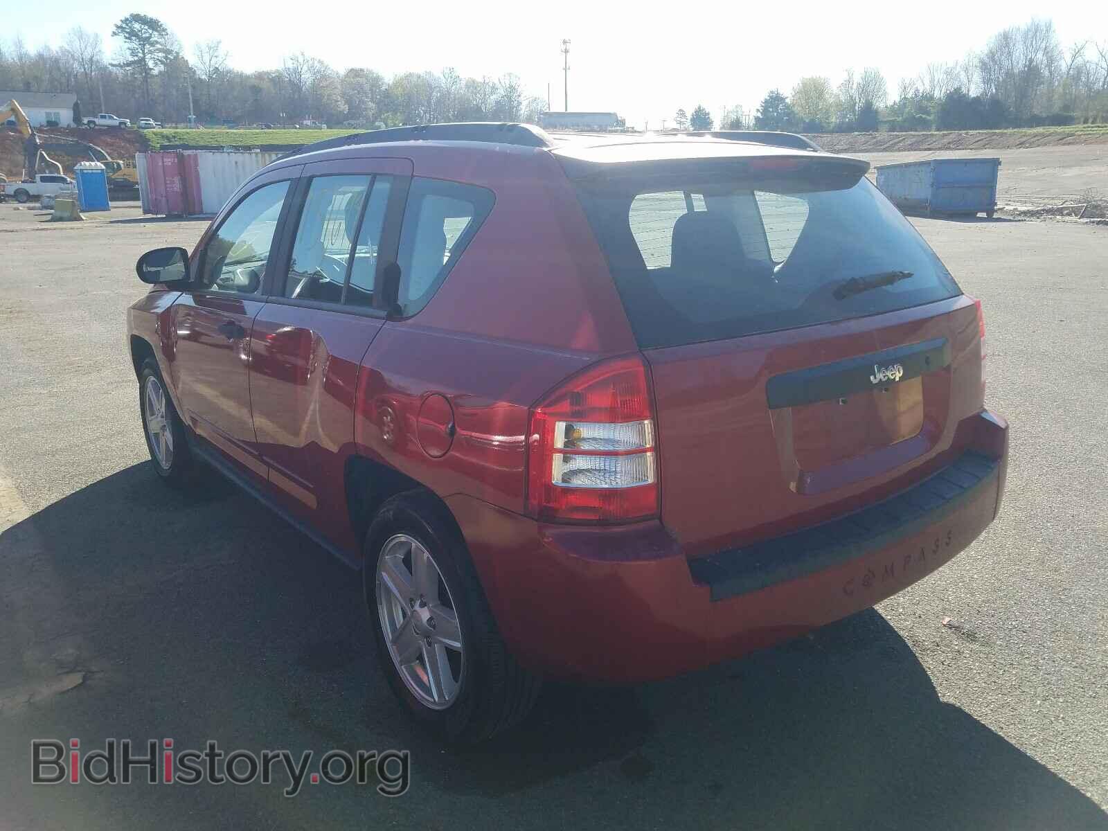 2010 JEEP COMPASS - VIN: 1J4NT4FB2AD504907 - Фото 3
