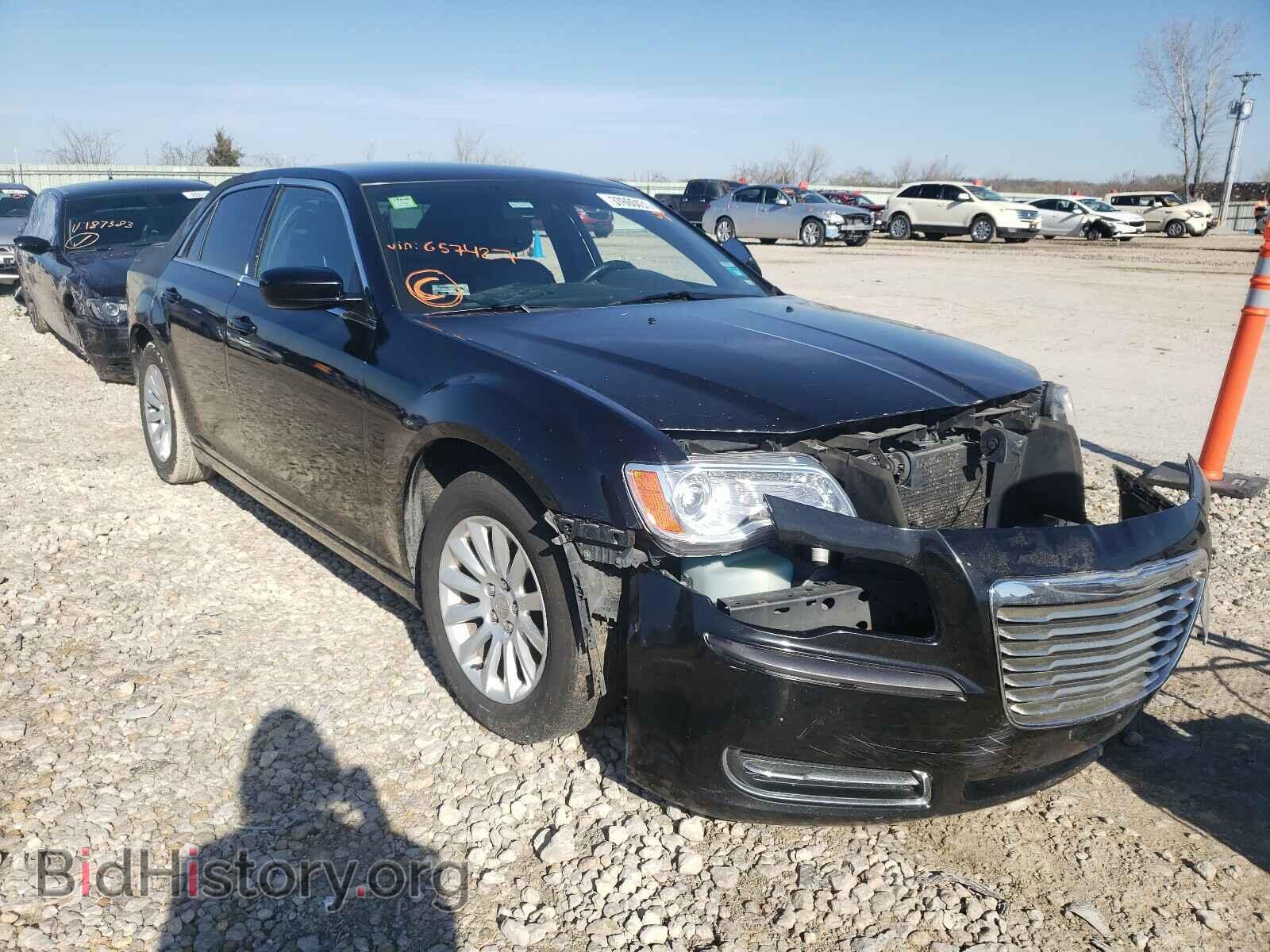 Фотография 2C3CCAAG4DH657427 - CHRYSLER 300 2013
