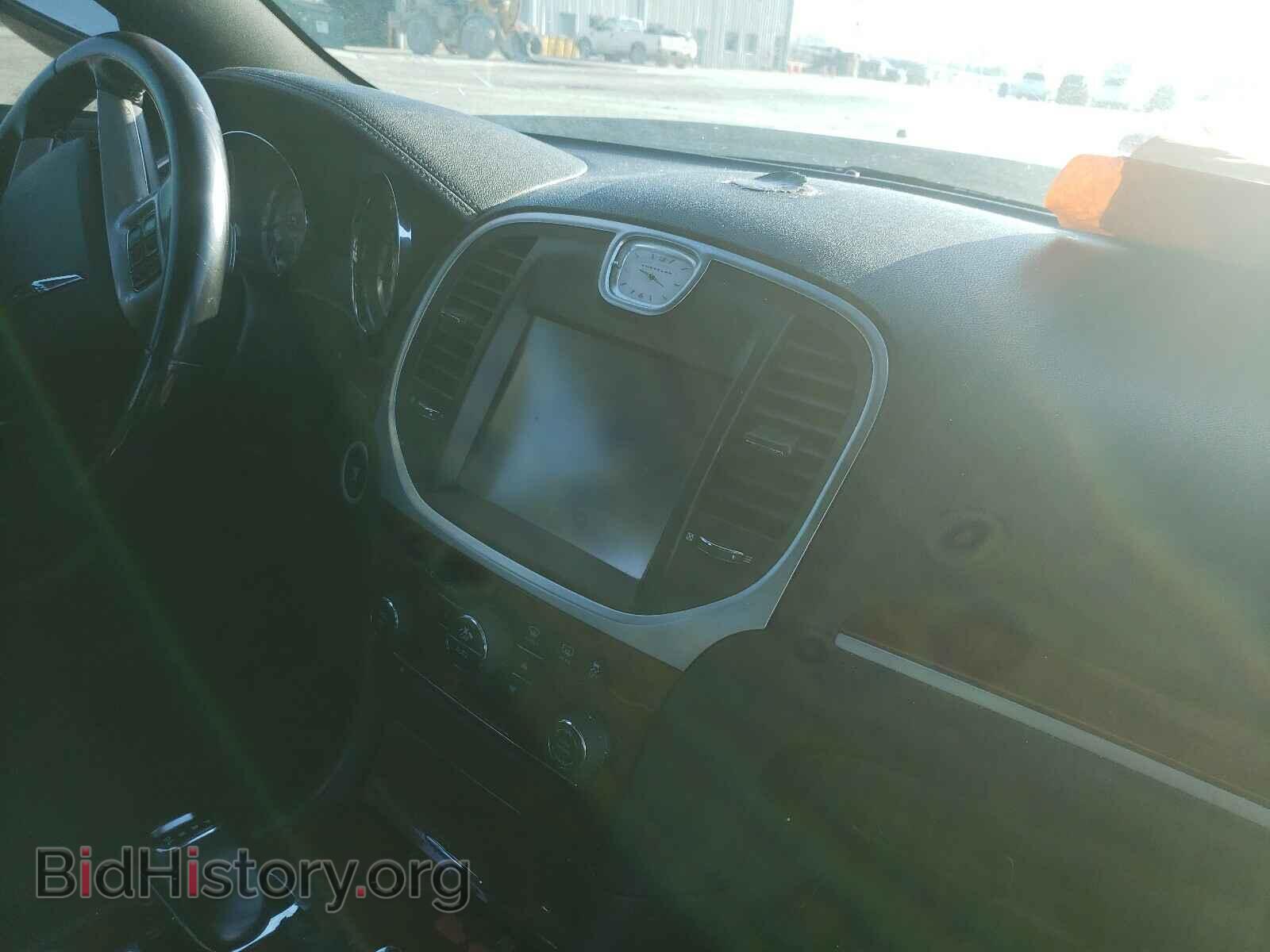 2014 CHRYSLER 300 - VIN: 2C3CCAAG9EH169706 - Фото 9