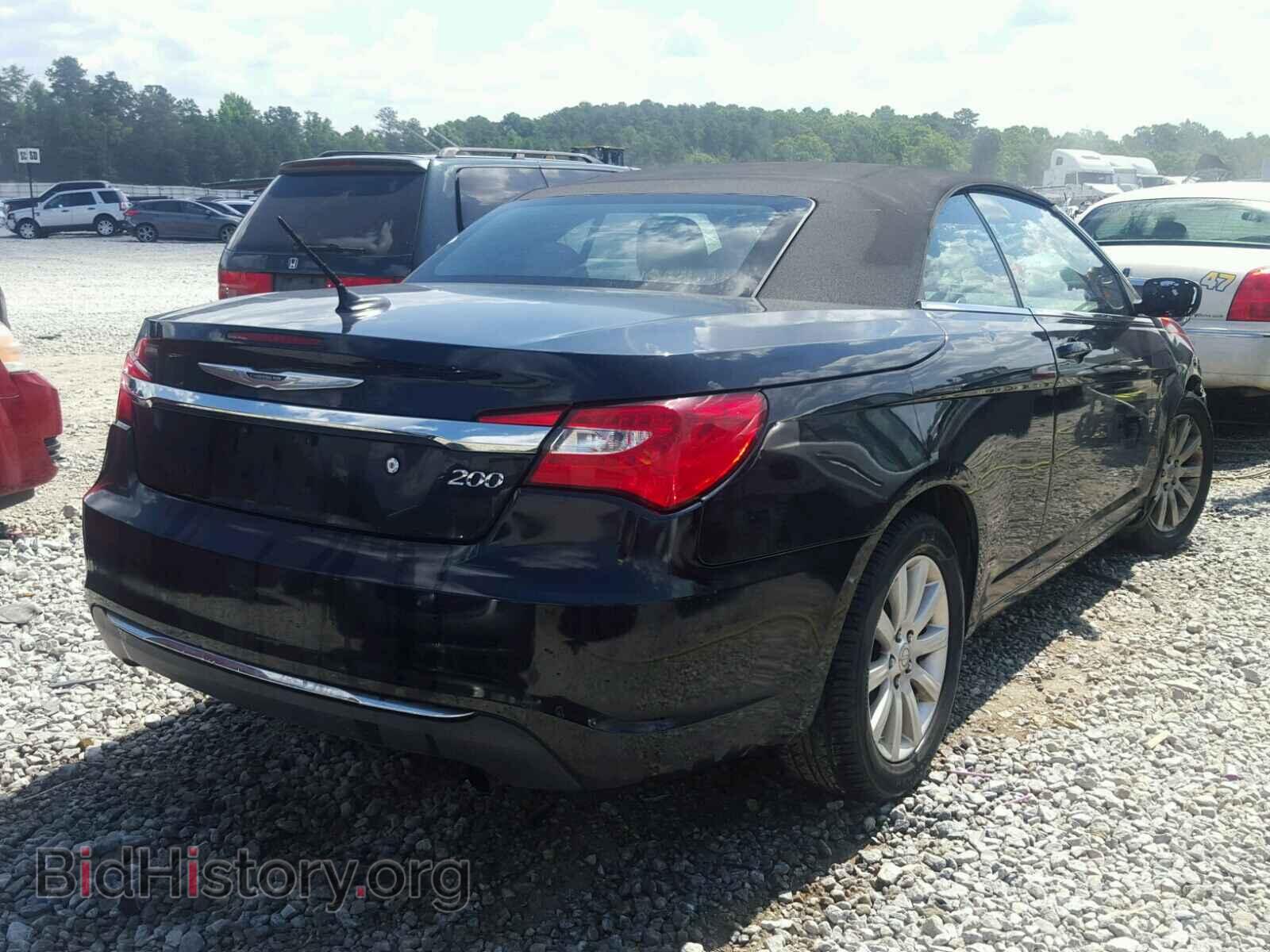 2013 CHRYSLER 200 - VIN: 1C3BCBEB7DN594721 - Photo 4
