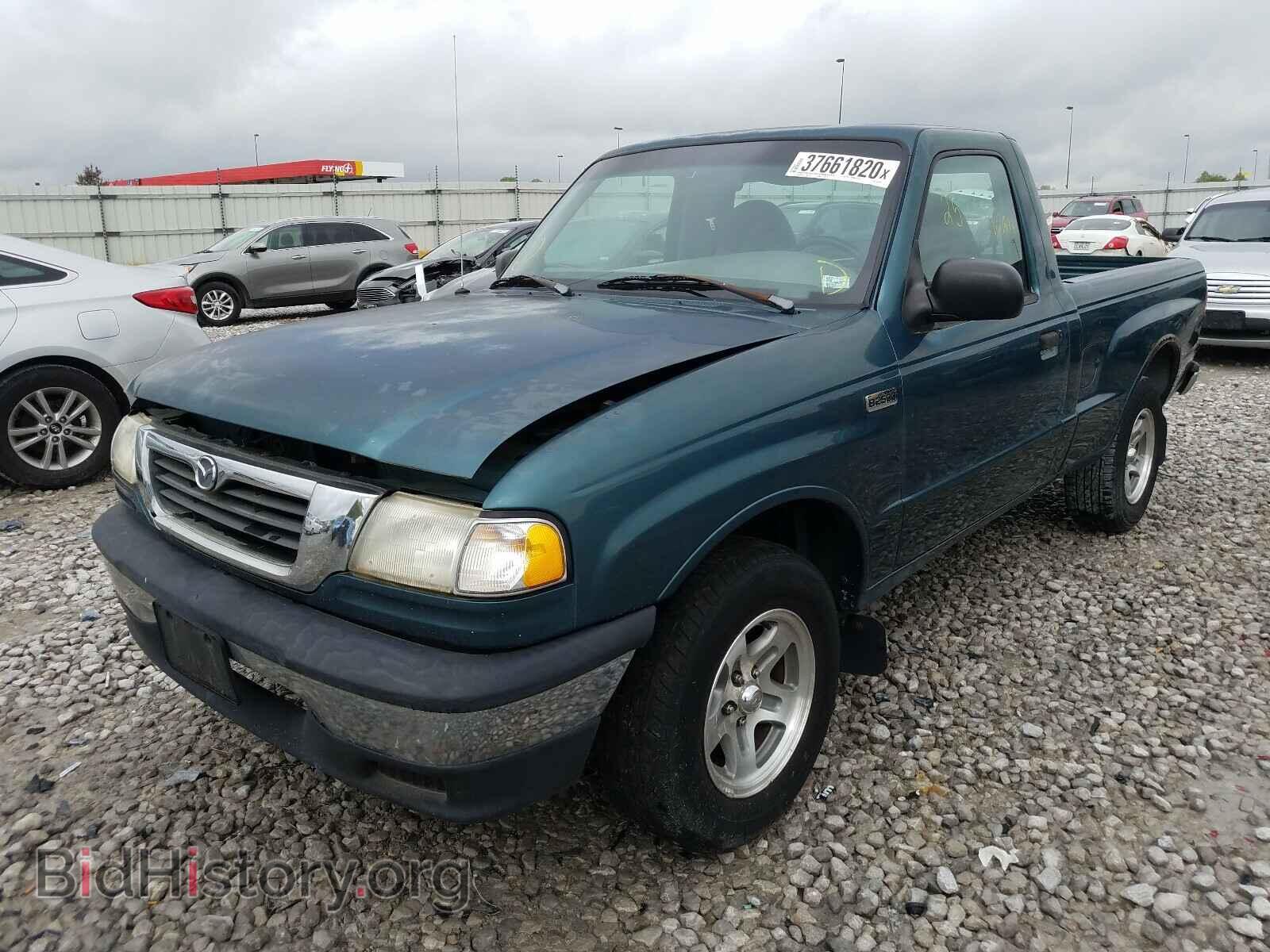1999 MAZDA B2500 - VIN: 4F4YR12C2XTM27881 - Фото 2