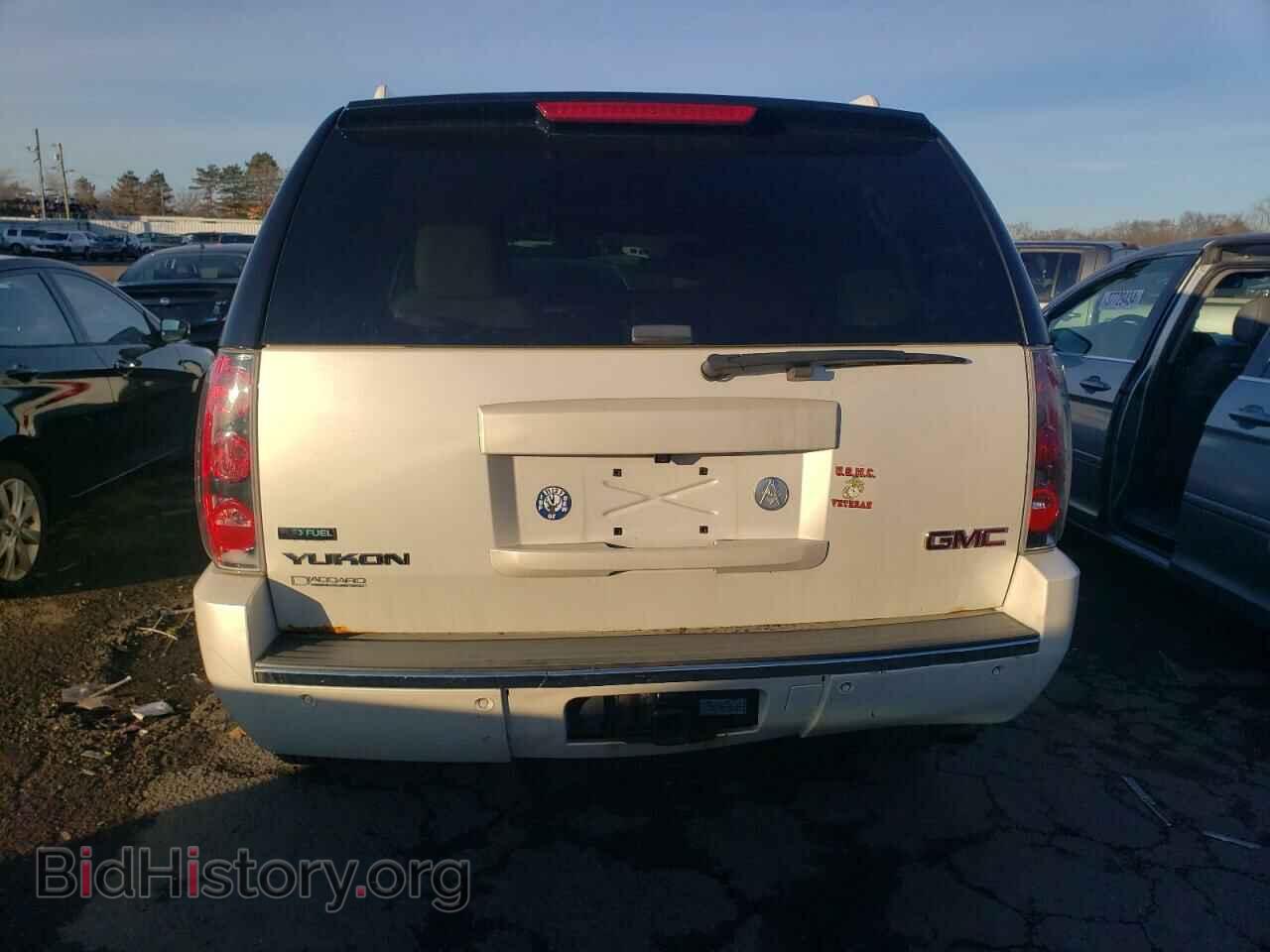 2011 GMC YUKON - VIN: 1GKS2EEF7BR177029 - Фото 6