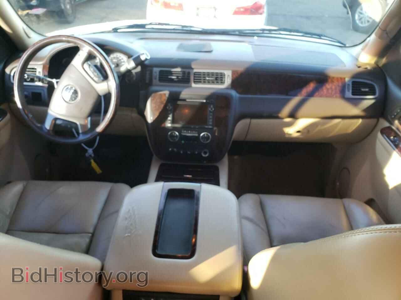 2011 GMC YUKON - VIN: 1GKS2EEF7BR177029 - Фото 8