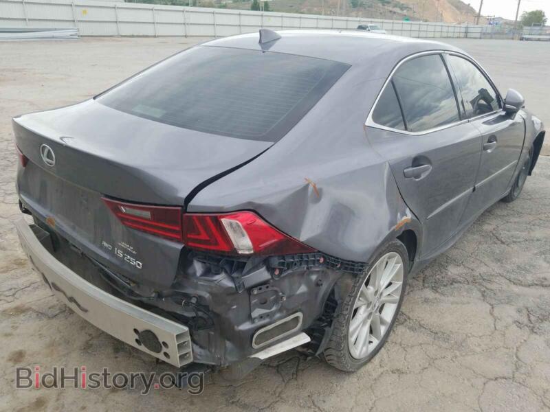 2015 Lexus IS (VIN JTHCF1D22F5024582) — photo 4 of 10