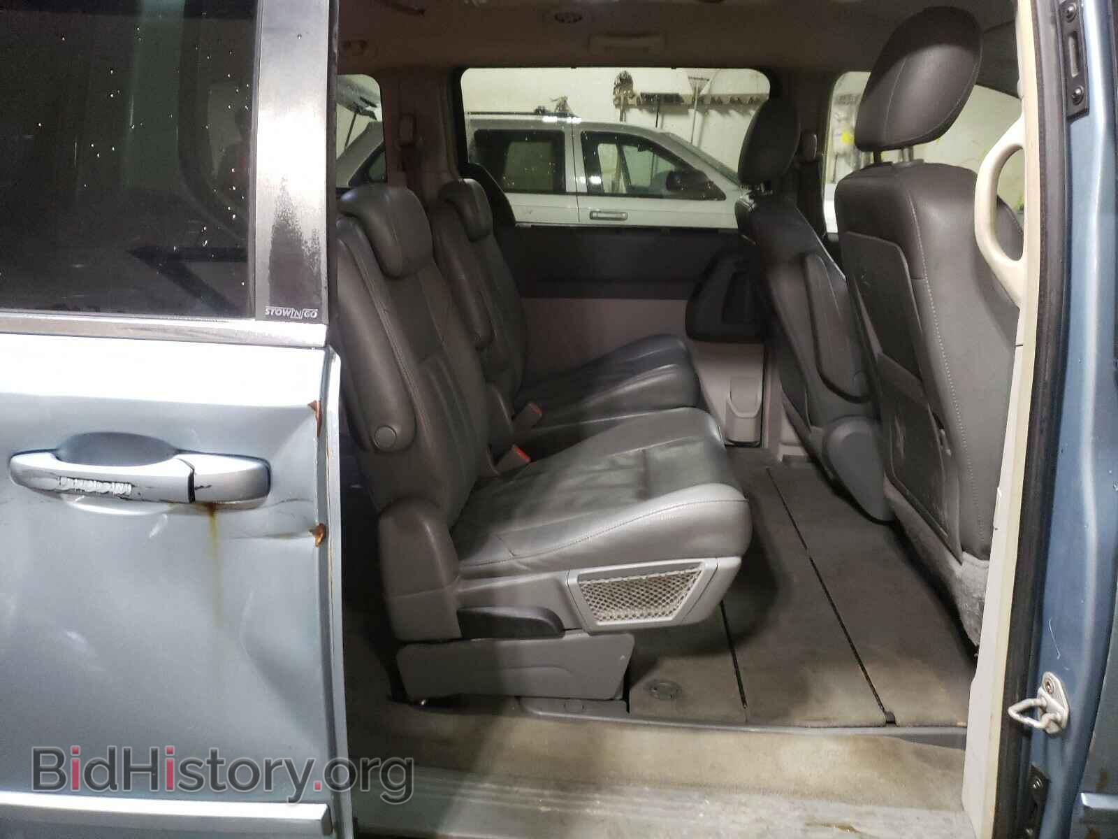 2008 CHRYSLER MINIVAN - VIN: 2A8HR54P08R711463 - Фото 6