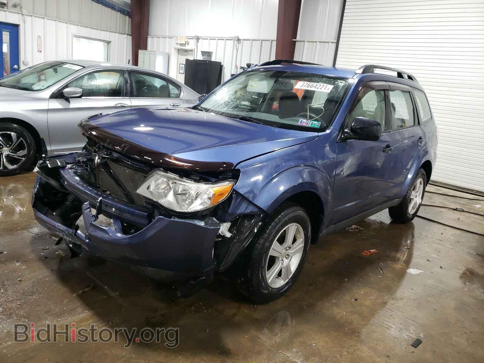 2011 SUBARU FORESTER - VIN: JF2SHABC5BH742575 - Фото 2