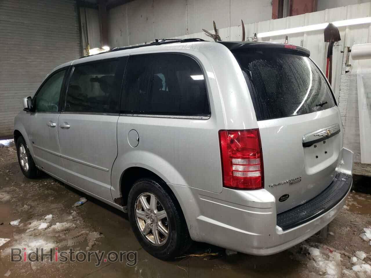 2008 CHRYSLER MINIVAN - VIN: 2A8HR54P98R823095 - Фото 2