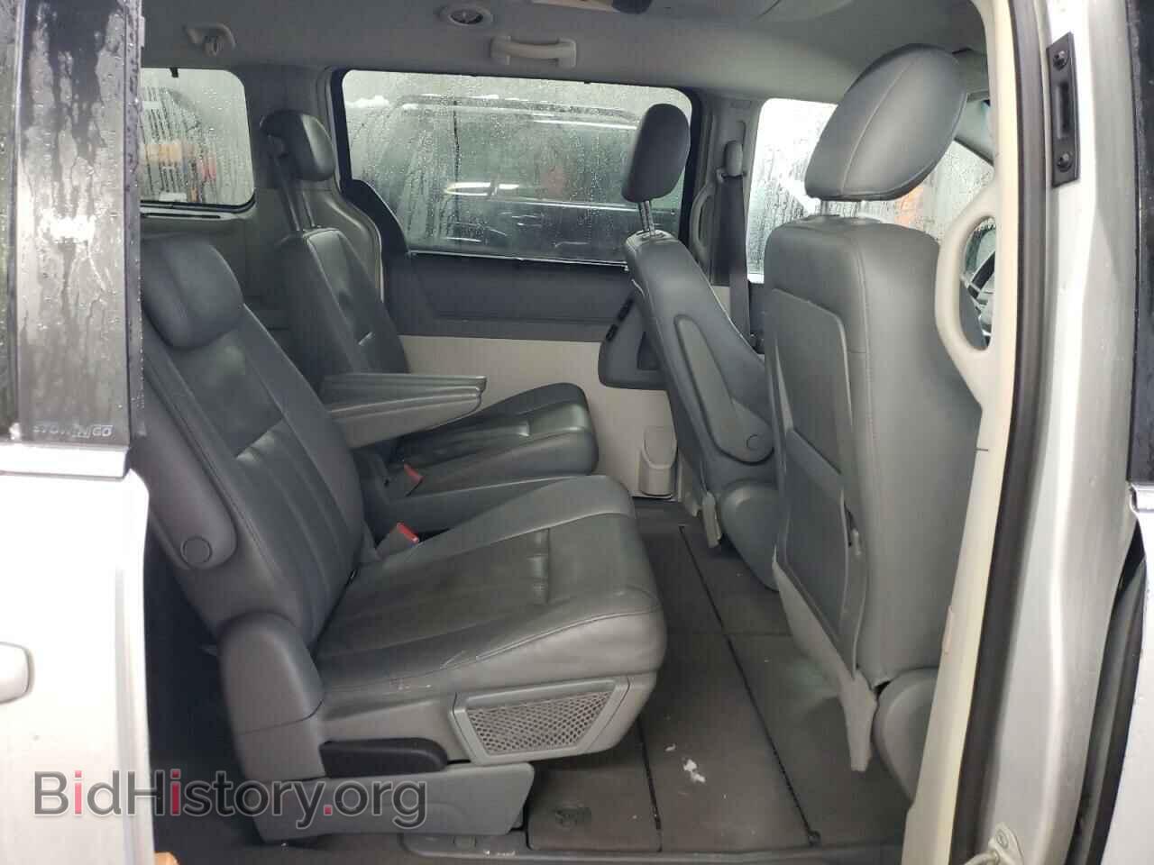 2008 CHRYSLER MINIVAN - VIN: 2A8HR54P98R823095 - Фото 11
