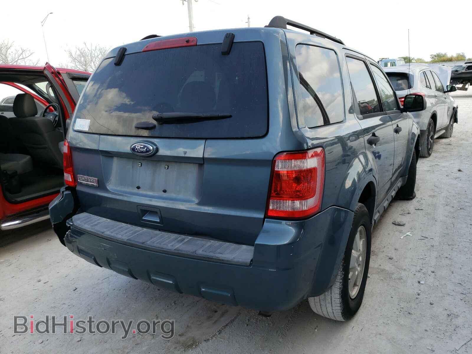 2011 FORD ESCAPE - VIN: 1FMCU0D75BKB66901 - Photo 4