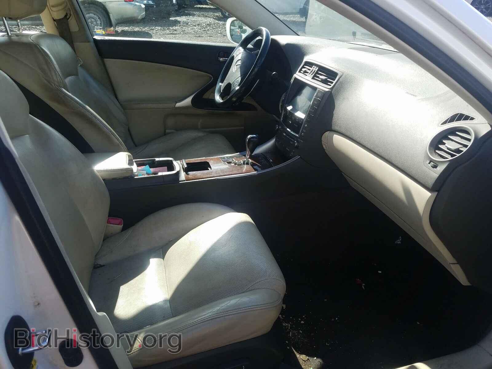 2010 LEXUS IS - VIN: JTHCF5C22A2033009 - Photo 5