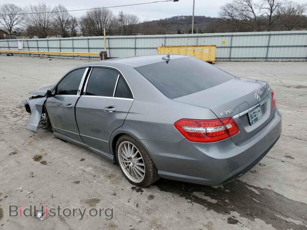 2011 MERCEDES-BENZ E-CLASS - VIN: WDDHF8HB5BA435508 - Фото 2