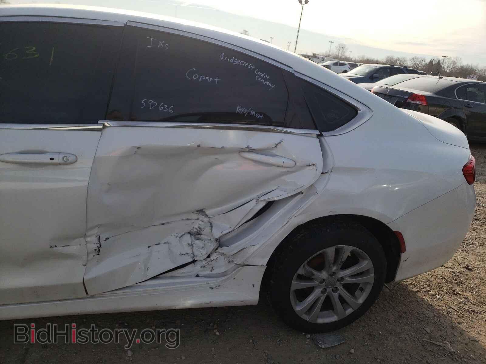 2015 CHRYSLER 200 - VIN: 1C3CCCAB5FN597636 - Фото 10