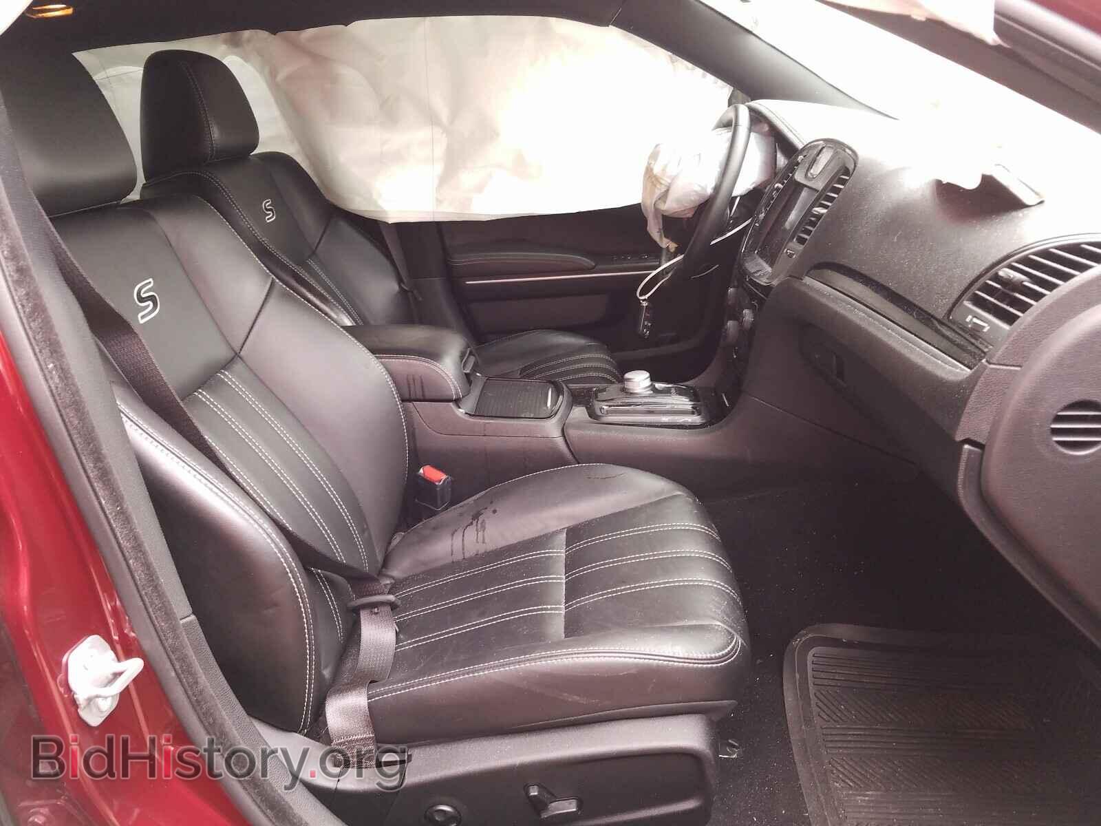2019 CHRYSLER 300 - VIN: 2C3CCAGG5KH640575 - Фото 5