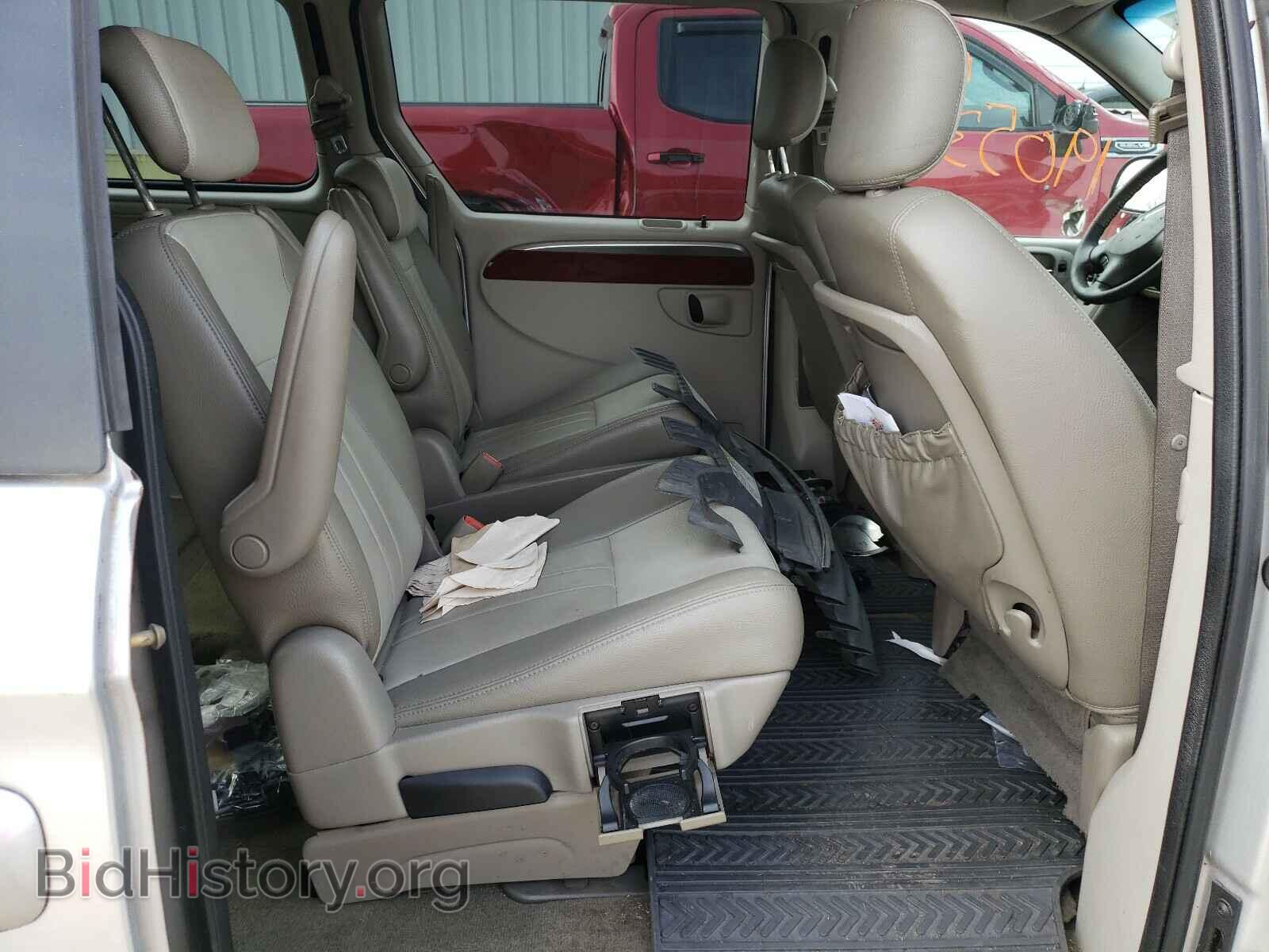 2006 CHRYSLER MINIVAN - VIN: 2A4GP54L66R703851 - Фото 6