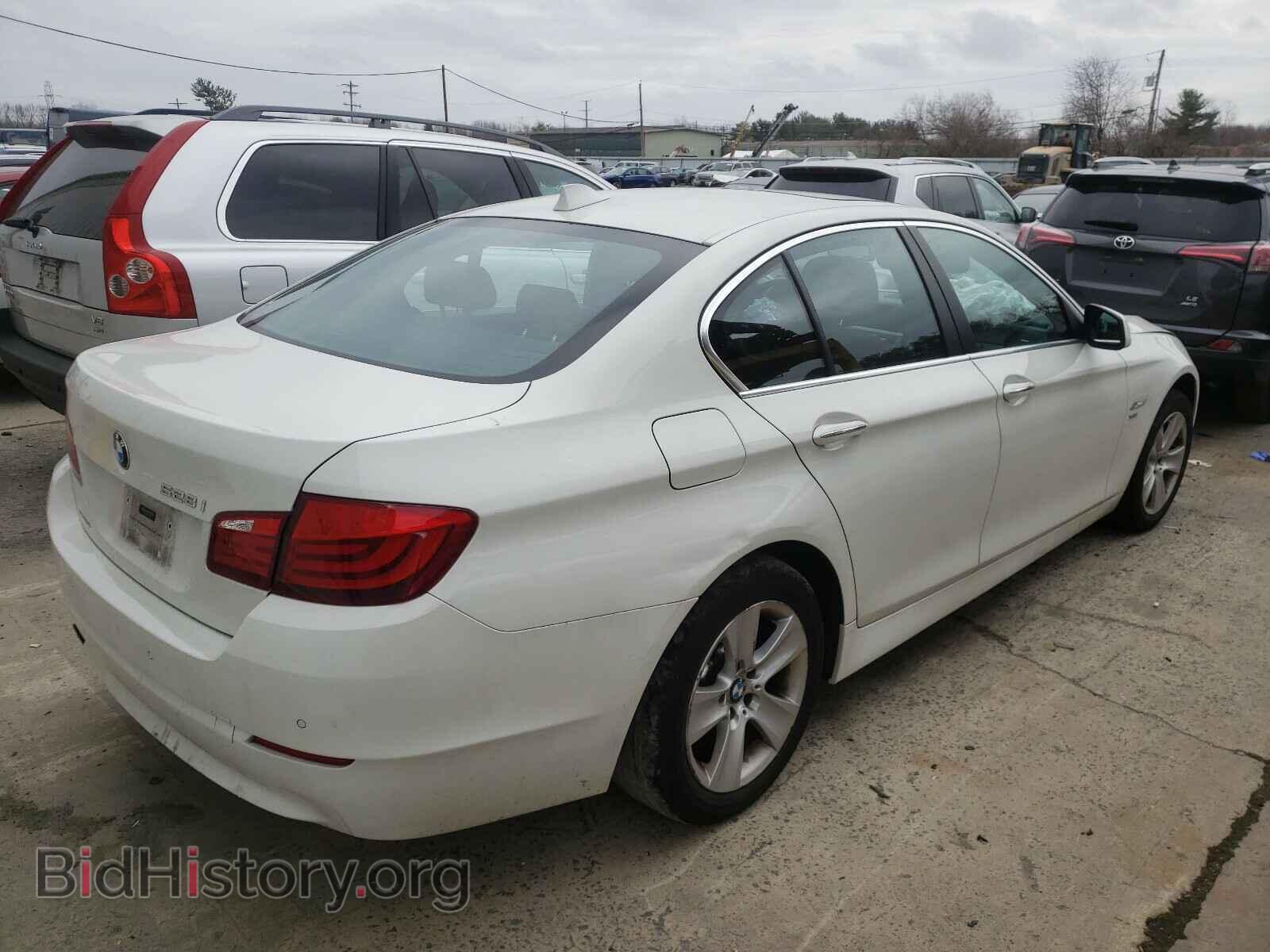 2012 BMW 5 SERIES - VIN: WBAXH5C54CDW02003 - Фото 4