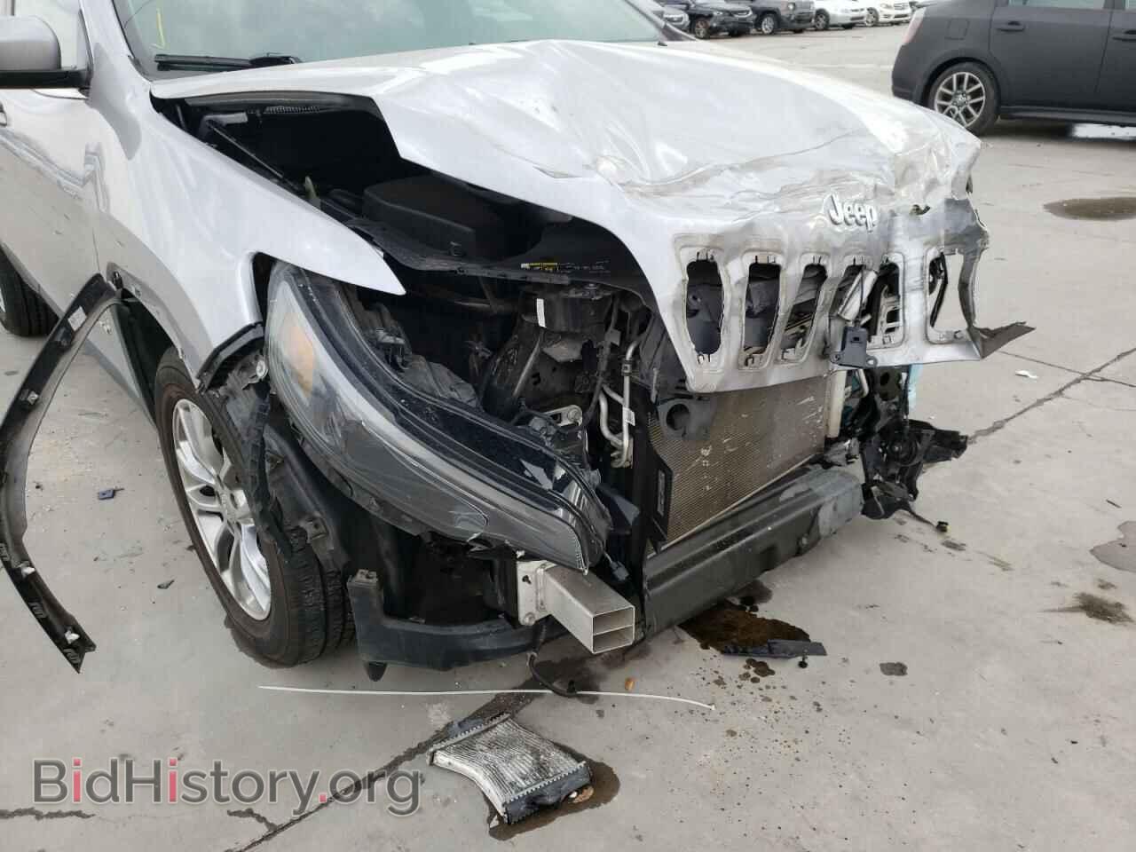 2019 JEEP CHEROKEE - VIN: 1C4PJLLB2KD403421 - Фото 9