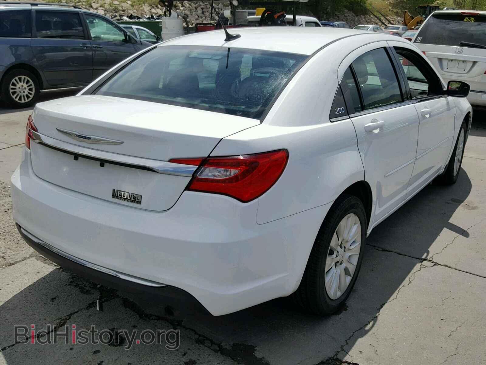 2013 CHRYSLER 200 - VIN: 1C3CCBAB3DN604784 - Photo 4