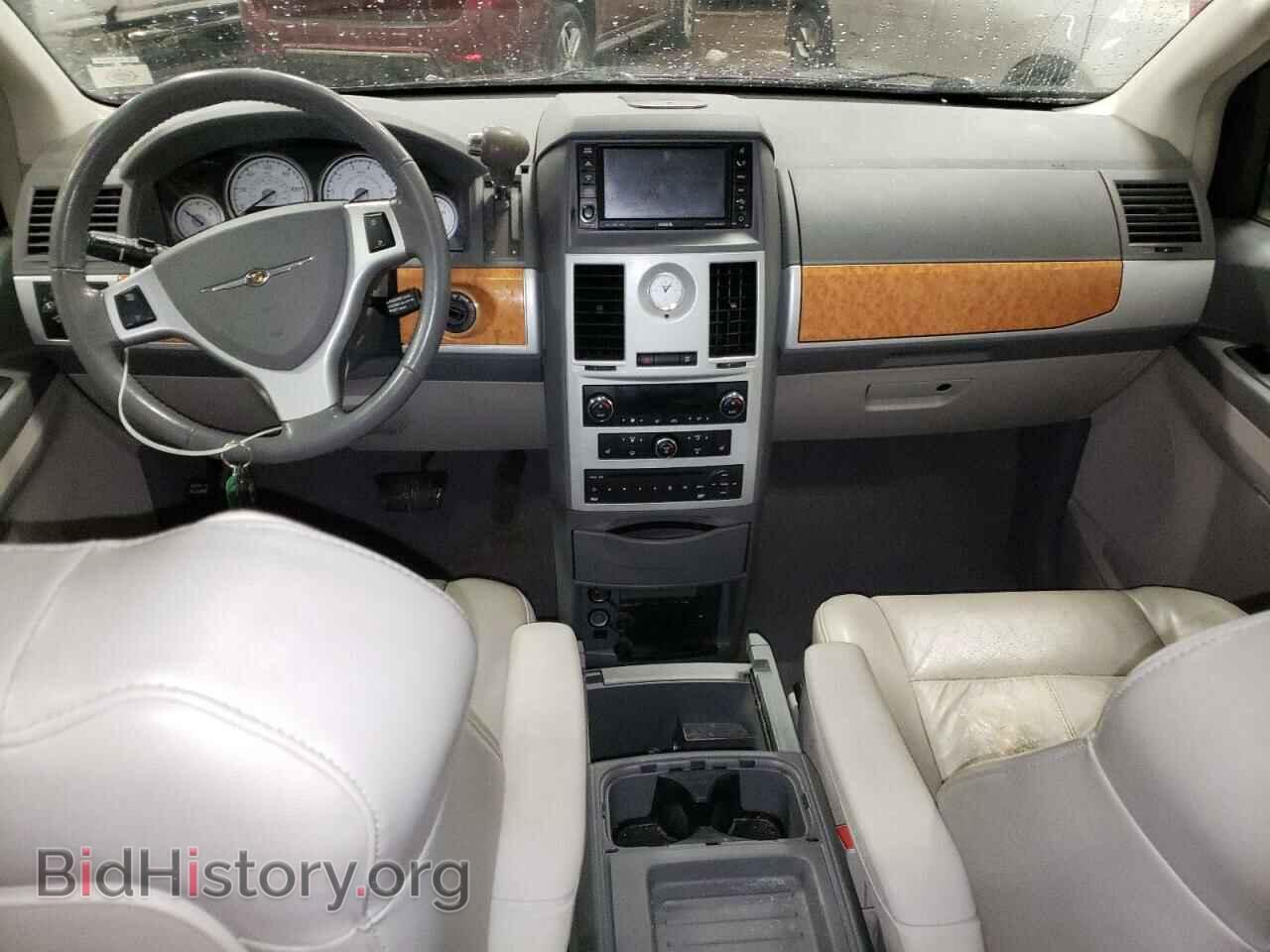 2008 CHRYSLER MINIVAN - VIN: 2A8HR64X58R134774 - Фото 8