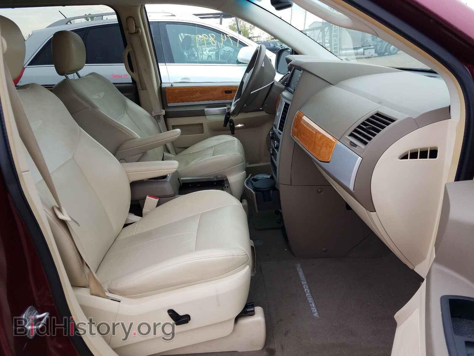 2008 CHRYSLER MINIVAN - VIN: 2A8HR64X38R732801 - Фото 5