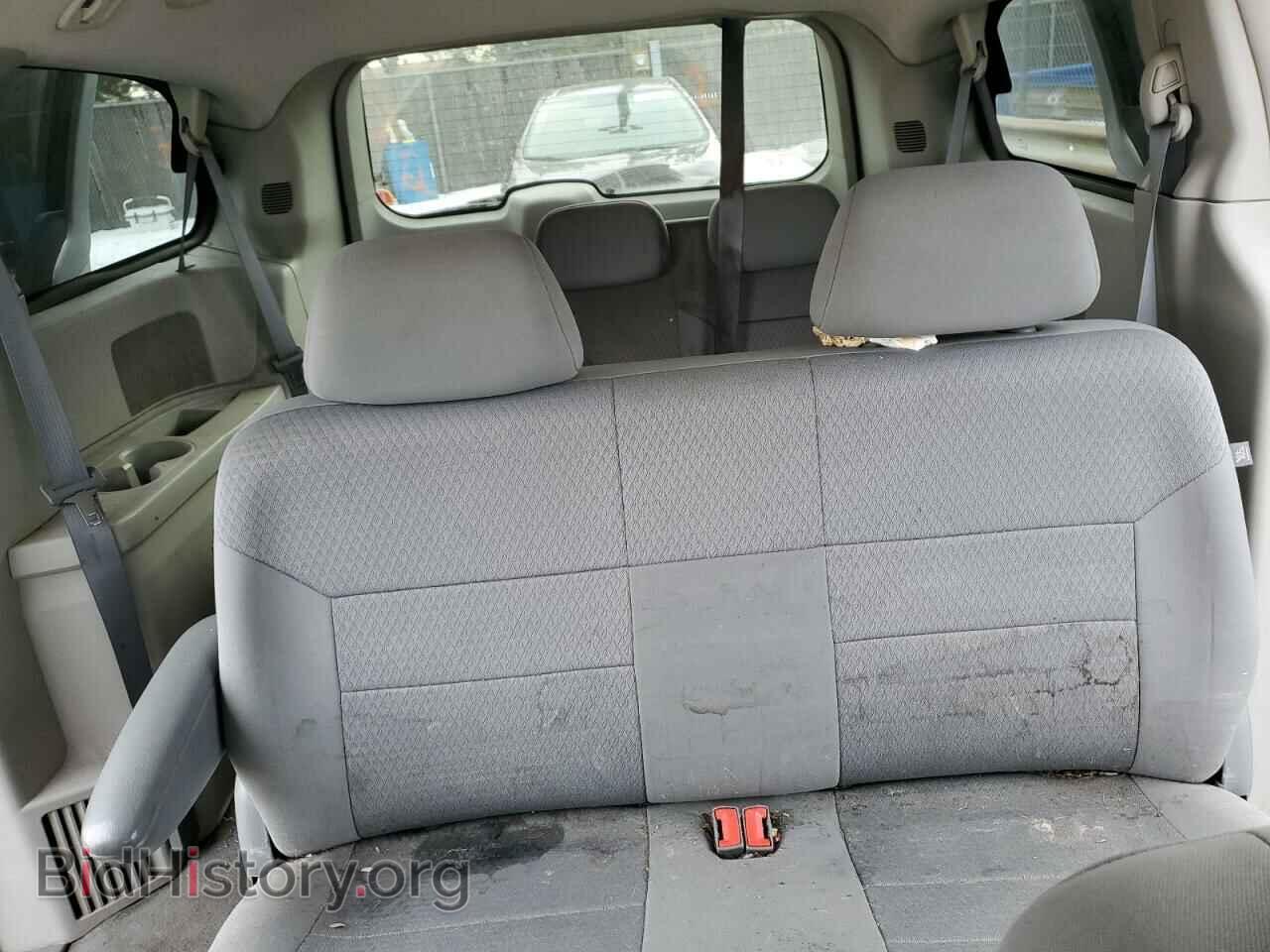 2008 CHRYSLER MINIVAN - VIN: 2A8HR44H18R652121 - Фото 10