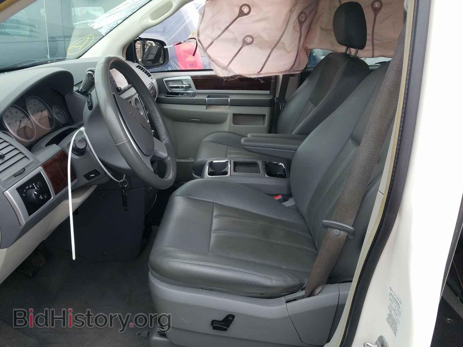 2010 CHRYSLER MINIVAN - VIN: 2A4RR5D10AR421067 - Фото 5