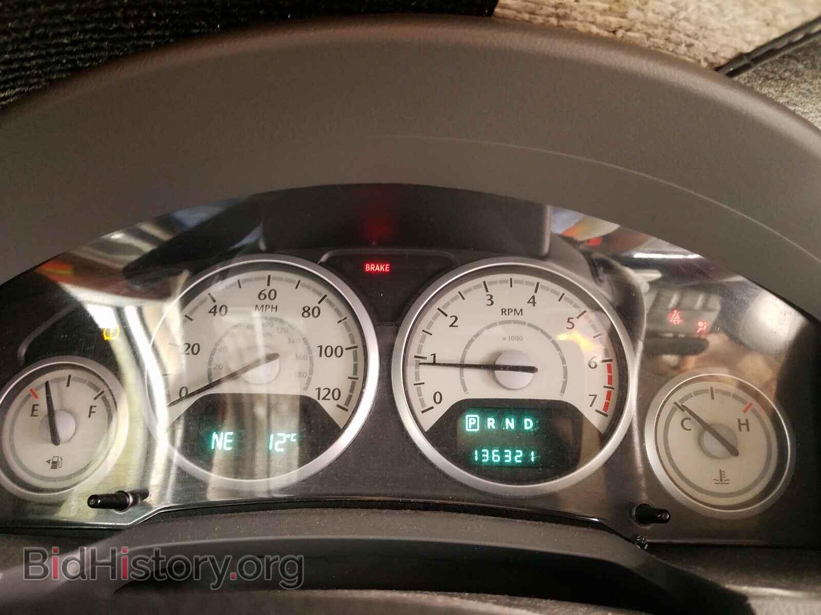 2010 CHRYSLER MINIVAN - VIN: 2A4RR5D10AR421067 - Фото 8