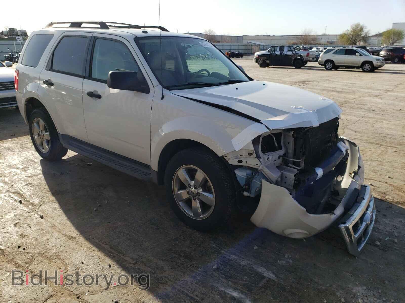 Фотография 1FMCU0D73BKC37559 - FORD ESCAPE 2011