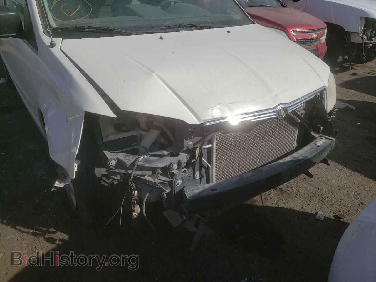 2009 CHRYSLER MINIVAN - VIN: 2A8HR44E19R656385 - Фото 9