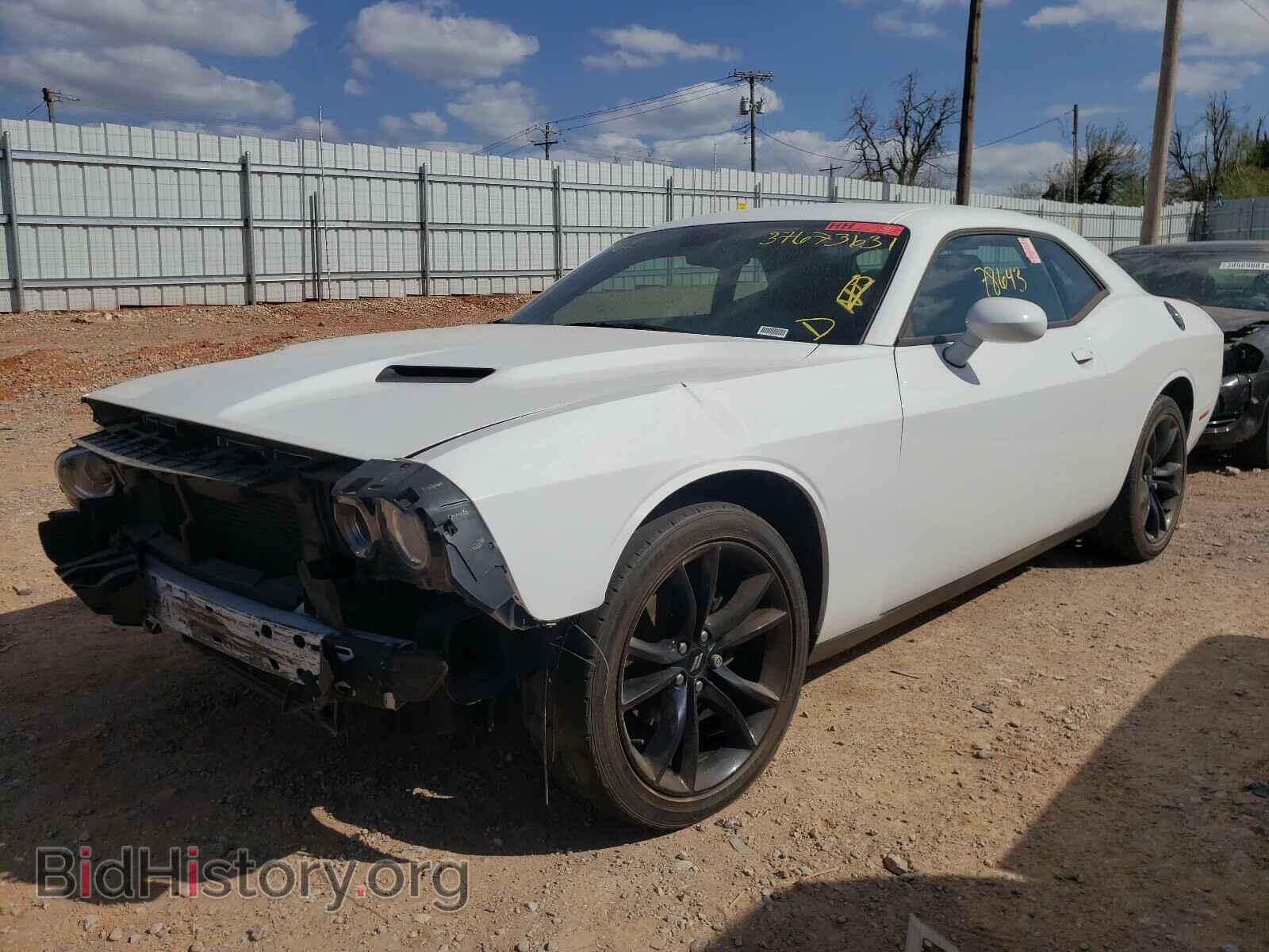 2018 DODGE CHALLENGER - VIN: 2C3CDZAG5JH111162 - Photo 2