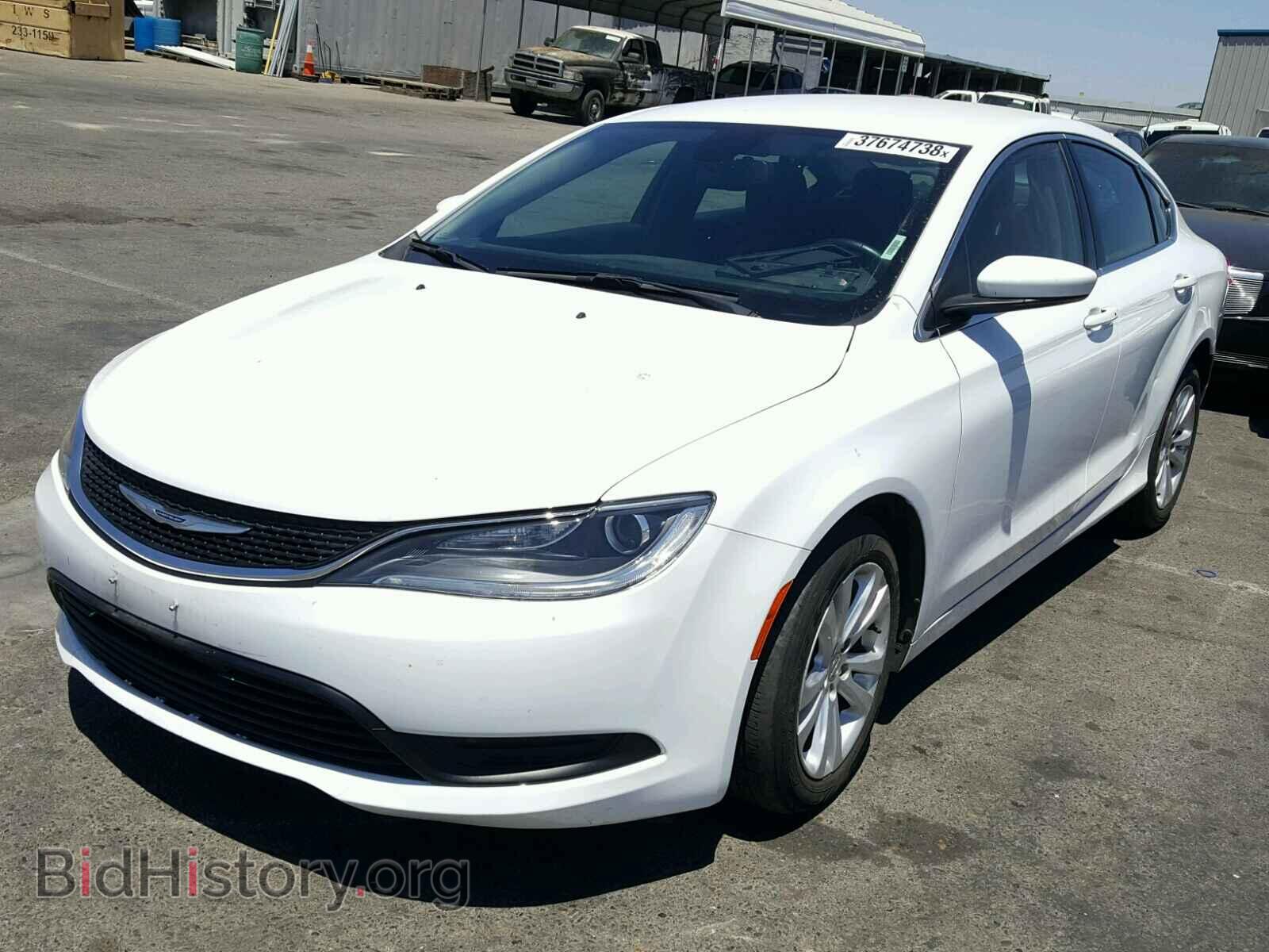 2016 CHRYSLER 200 - VIN: 1C3CCCFB6GN186692 - Photo 2