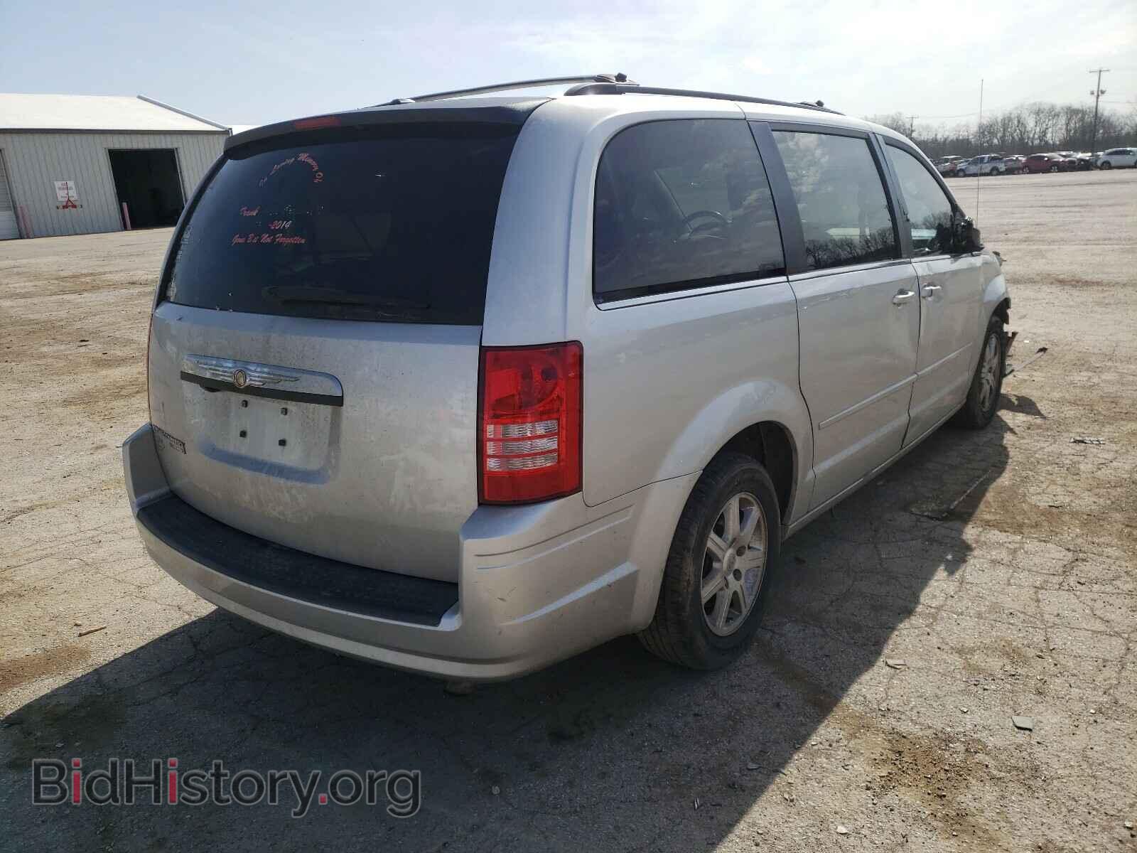 2008 CHRYSLER MINIVAN - VIN: 2A8HR54P88R615497 - Photo 4