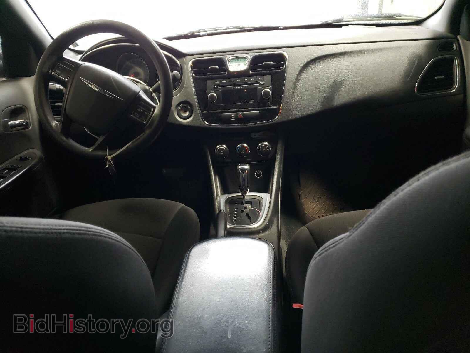 2013 CHRYSLER 200 - VIN: 1C3CCBAB1DN733008 - Фото 9